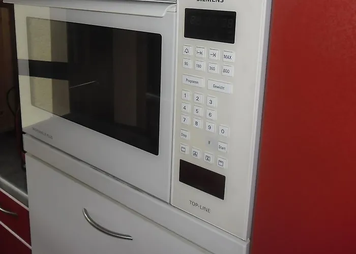 Lägenhet Schloss Weichs Zu Mit 2schlafzimmer Parkplatz Internet 75qm Zentrum Regensburg