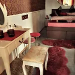 Schloss Weichs Zu Mit 2schlafzimmer Parkplatz Internet 75qm Zentrum Apartment Regensburg